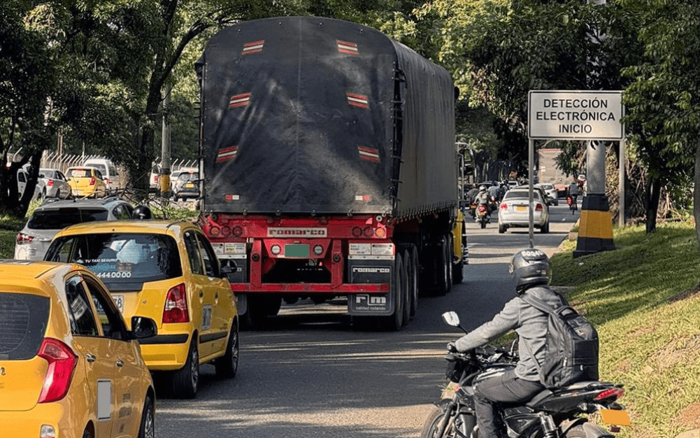 Este lunes cambia el pico y placa en Medellín y así quedó la rotación