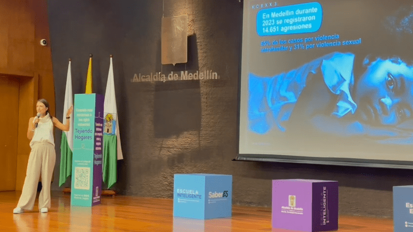 Estrategia Tejiendo Hogares llega a las instituciones educativas
