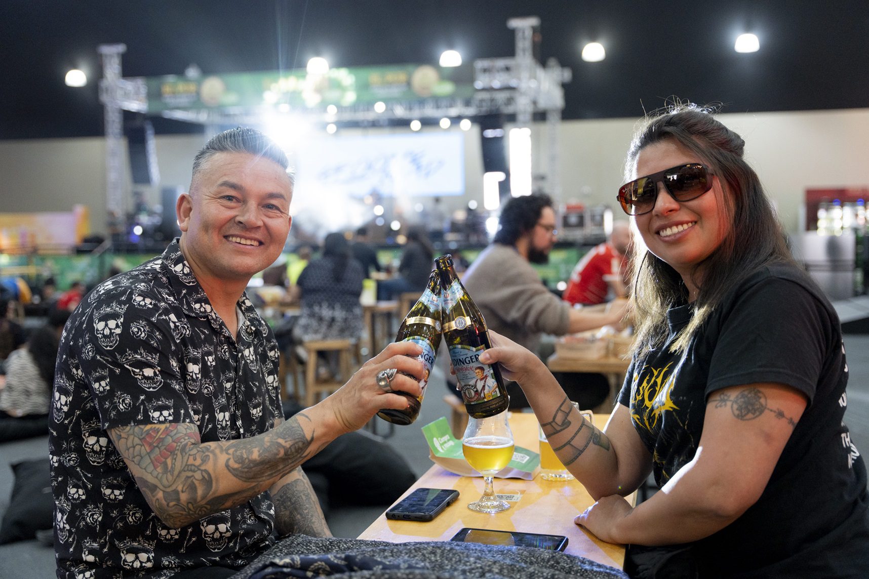 Expocervezas, el pub más grande de Colombia, vuelve en octubre a abrir sus puertas en Medellín. Este espacio reúne a los amantes de la cerveza que disfrutarán de cuatro días con shows de música, una variada oferta gastronómica, diversión y nuevas experiencias bajo el concepto “Listos para el próximo brindis”. Brindis con una cerveza ale, brindis con una cerveza lager, brindis con una cerveza artesanal. Listos para el próximo brindis con los amigos de la oficina, con los amigos de la universidad, con los amigos del barrio, listos para el próximo brindis con los amigos de toda la vida.