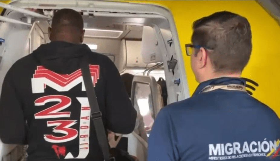 Expulsan a otro extranjero de Medellín por alerta de presuntos delitos sexuales