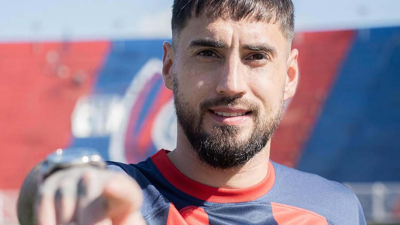 El Deportivo Independiente Medellín ha revelado a través de su cuenta oficial en X la llegada de su nuevo refuerzo ofensivo para la temporada 2025: Francisco Fydriszewski. El delantero argentino, apodado 