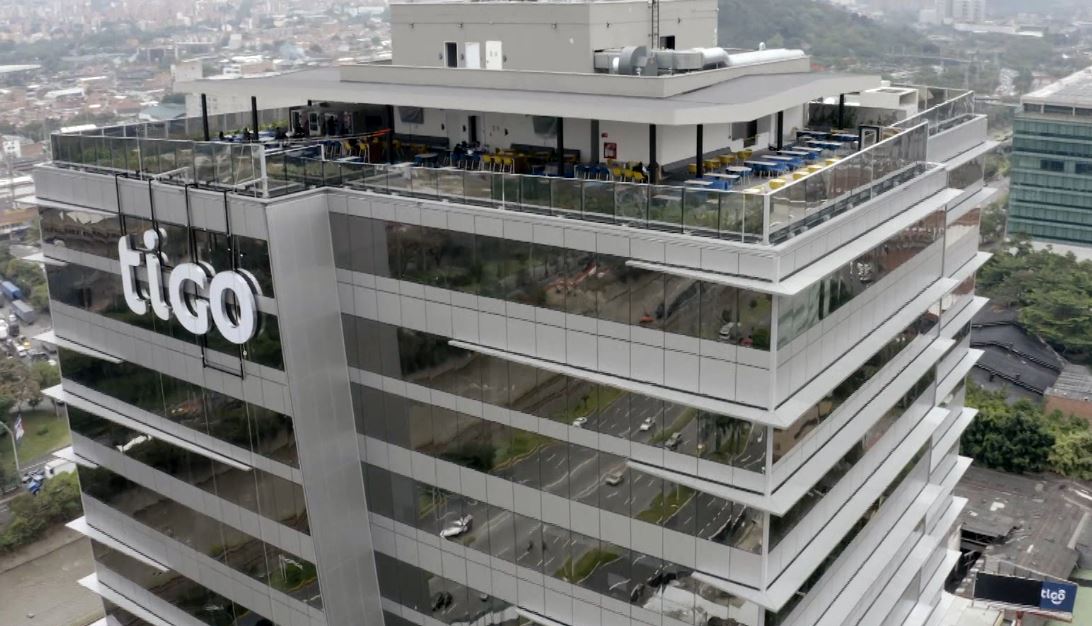 ¿Hay que vender las acciones de EPM en UNE Esto dicen los expertos