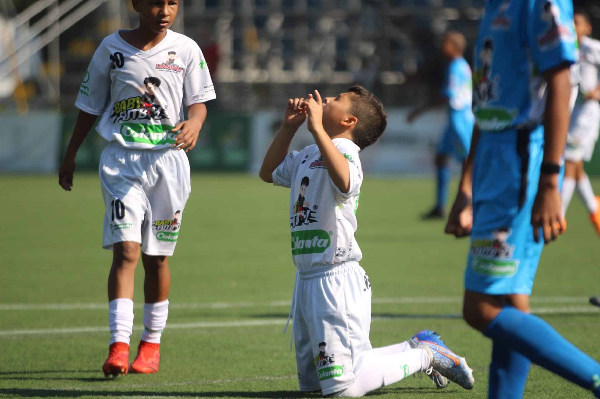 Estos son los 8 mejores equipos del Babyfútbol que disputan los cuartos de final