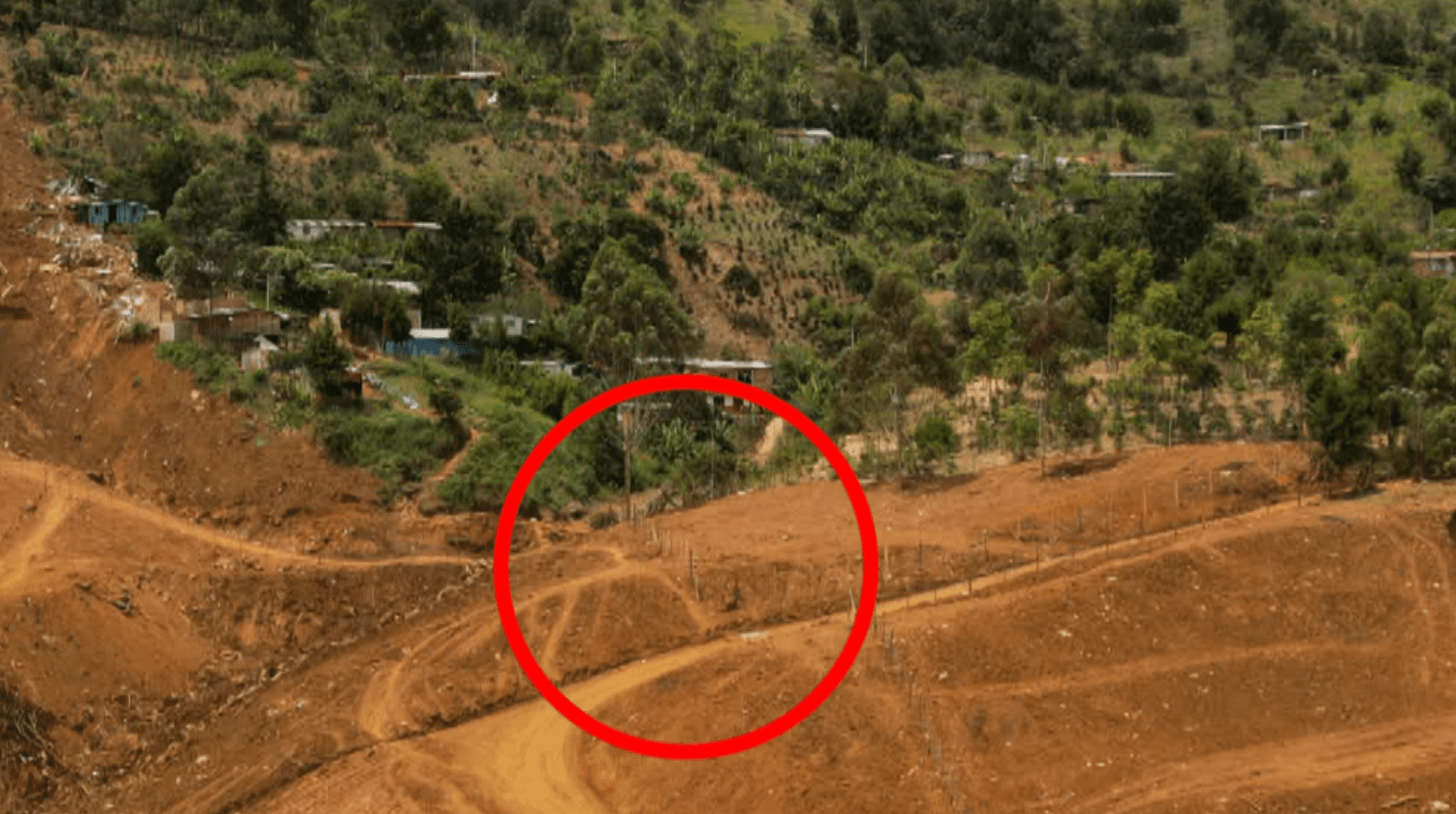Alertan por loteo ilegal en zona de la tragedia en la vereda Granizal de Bello