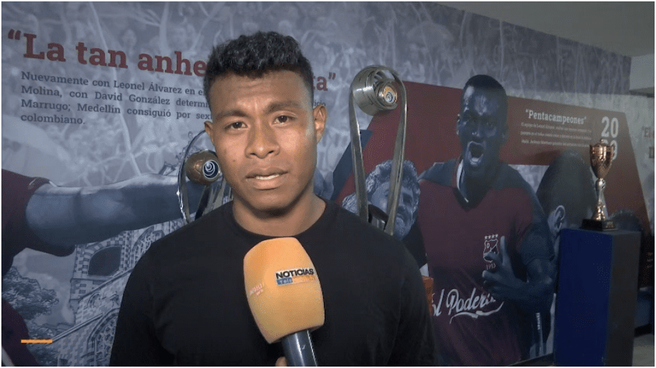 Léider Berrio pasó del odio al amor con toda la hinchada del DIM