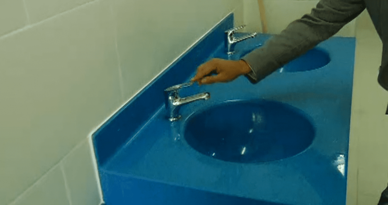 Más de mil estudiantes del colegio José María Bravo retornaron a las clases luego de los arreglos a la planta educativa