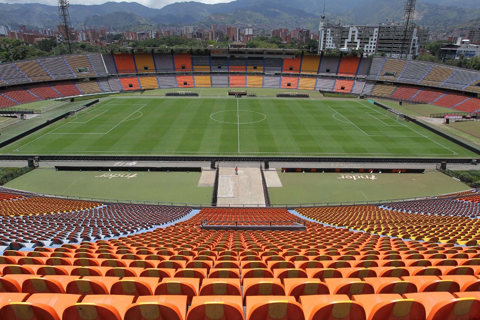 Mundial Nacional y Medellín podrán jugar en el Atanasio en septiembre