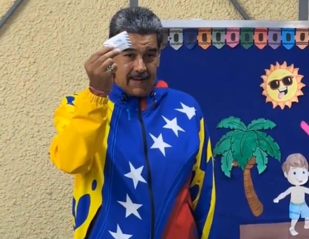 Nicolás Maduro es reelegido presidente de Venezuela, según el CNE
