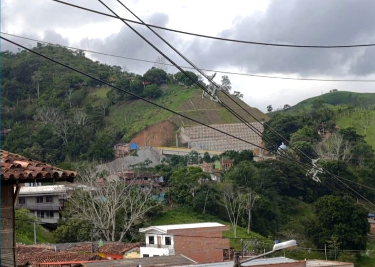 Nuevo ataque explosivo contra una patrulla de la Policía en Antiquia