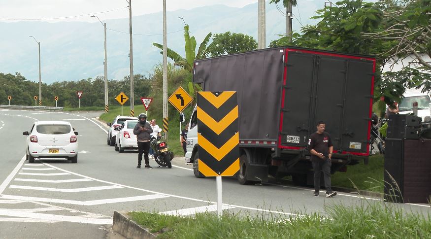 Paro minero deja millonarias pérdidas para comerciantes y transportadores