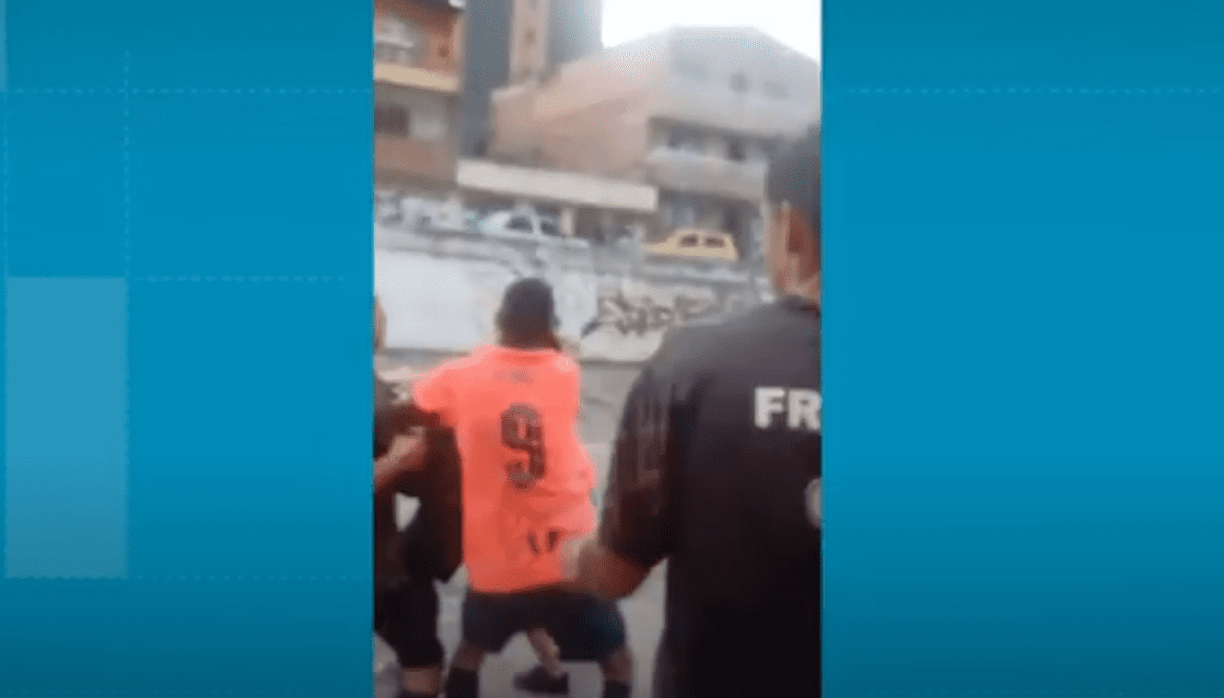 Partido de microfútbol en Caldas acabó en una batalla campal