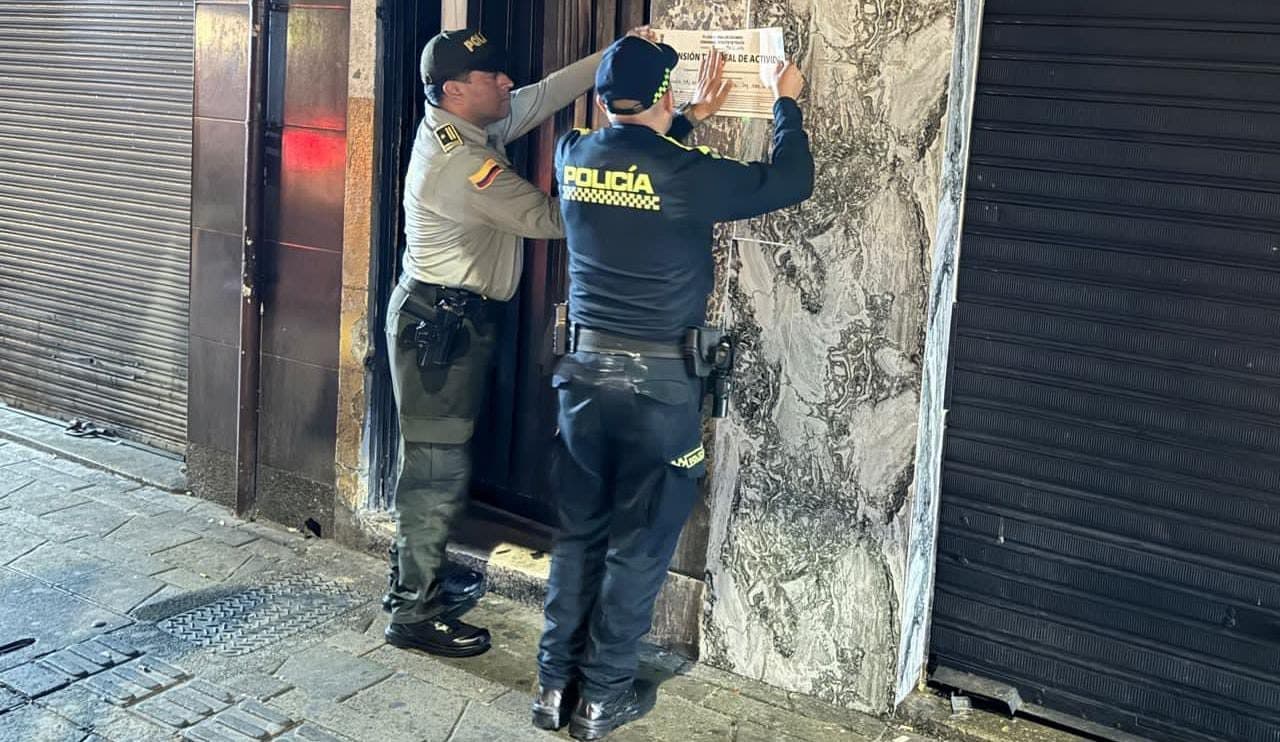 Policía capturó a una administradora de un hotel y un hombre por delitos sexuales