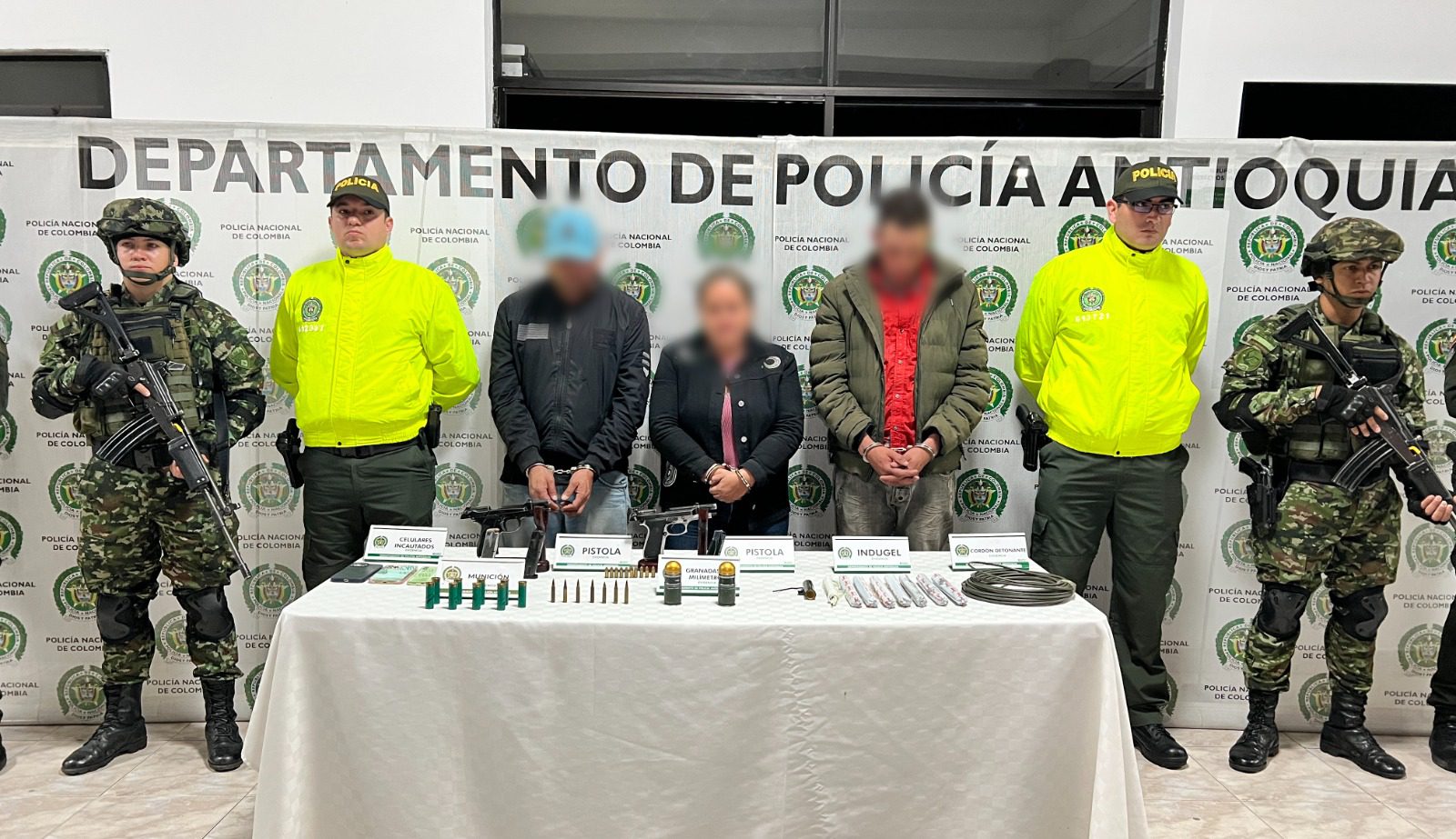 Policía realiza operativo contra los presuntos responsables de atentar contra una patrulla