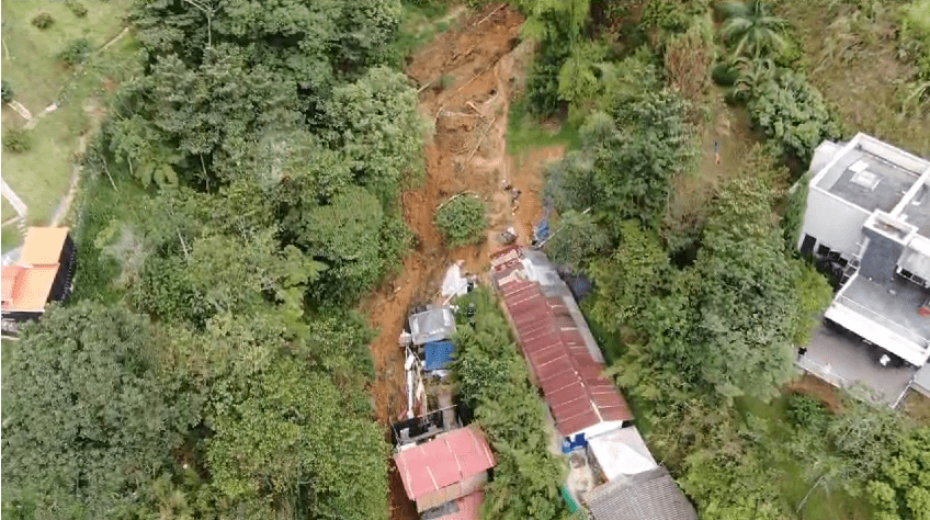 Por empalizada en La Estrella, más de 100 personas fueron evacuadas