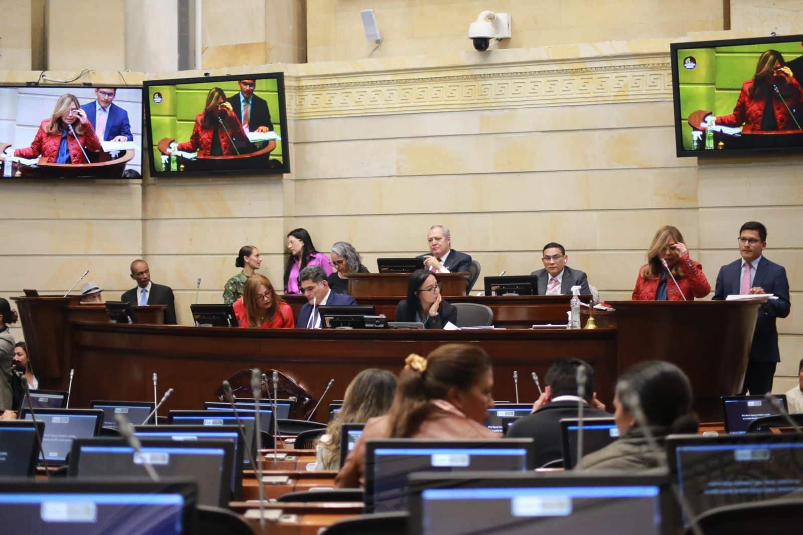 Reforma pensional logra pasar la ponencia positiva e irá a debate