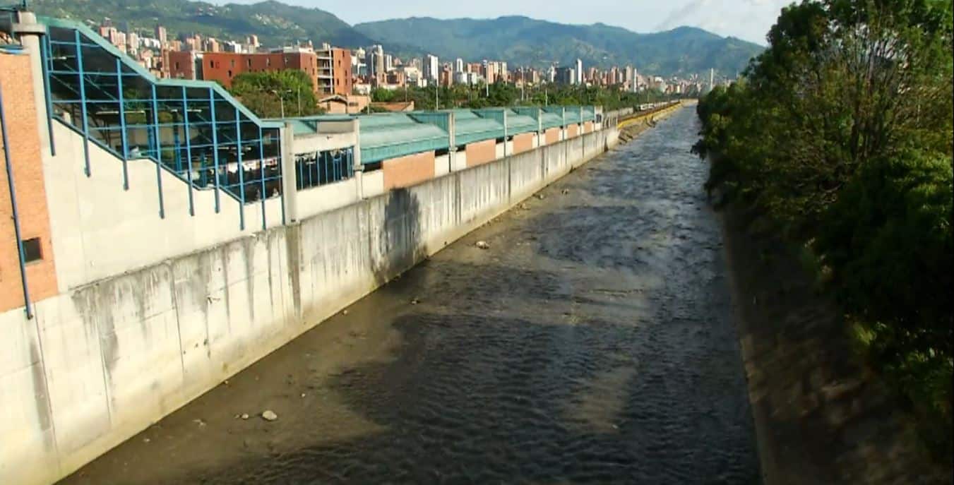 Obras Río Aburrá tiene 84 puntos críticos en su canalización que necesitan intervención