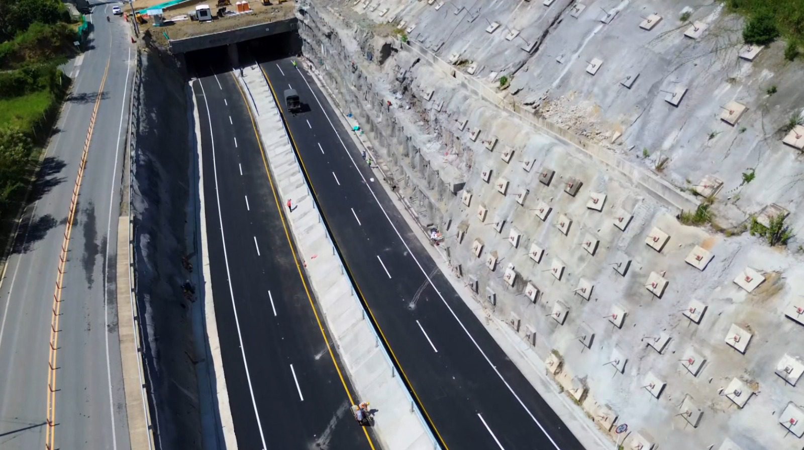 Habilitada Terminan túnel falso en Titiribí: esto falta para habilitar la conexión Pacífico 1