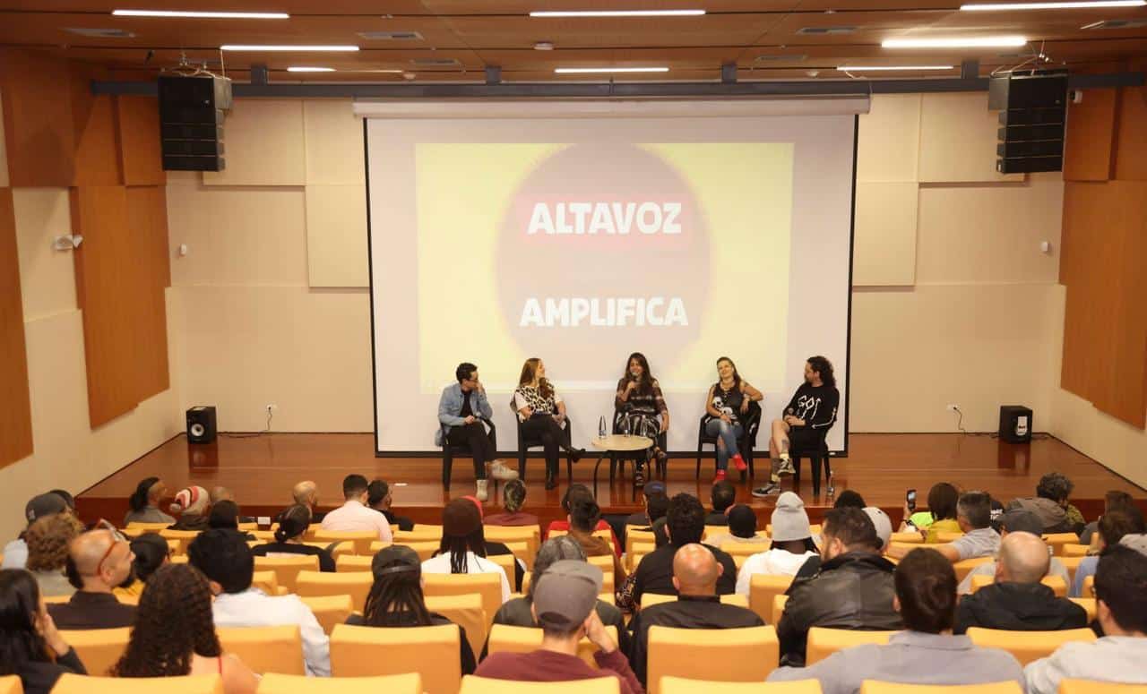 Medellín lanza Formación Amplifica: impulso profesional para músicos locales