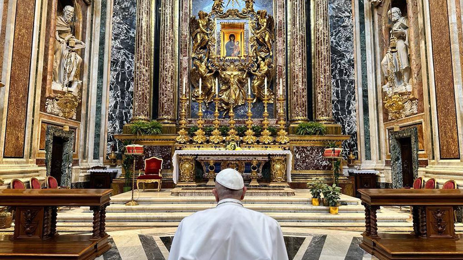 Así es el testamento del papa Francisco donde explica cómo desea sus exequias