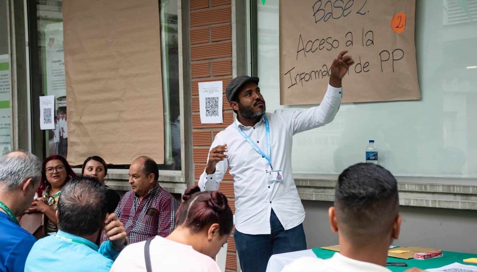 Medellín recibió distinción internacional por liderazgo en democracia participativa