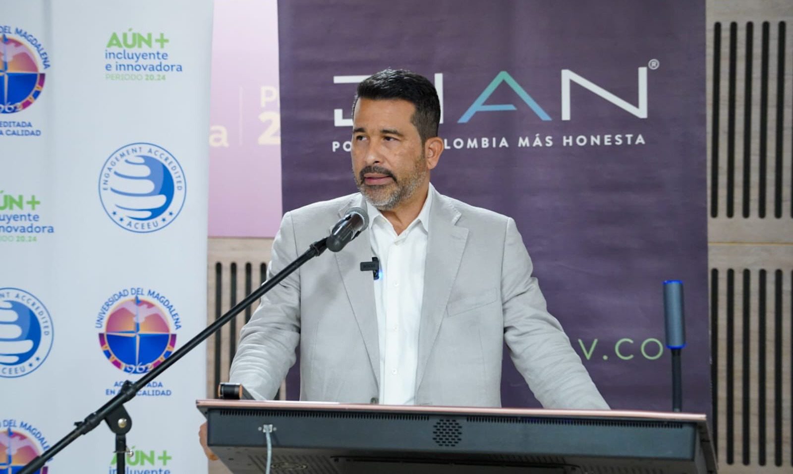 Contadores denuncian fallas en plataforma de la DIAN y declaran contingencia