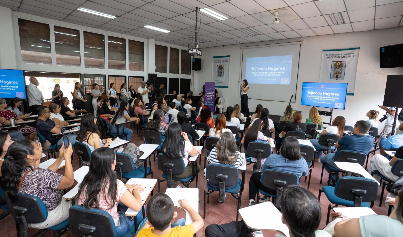 Así se vivió la Gran Escuela para la Familia, una iniciativa de Tejiendo Hogares