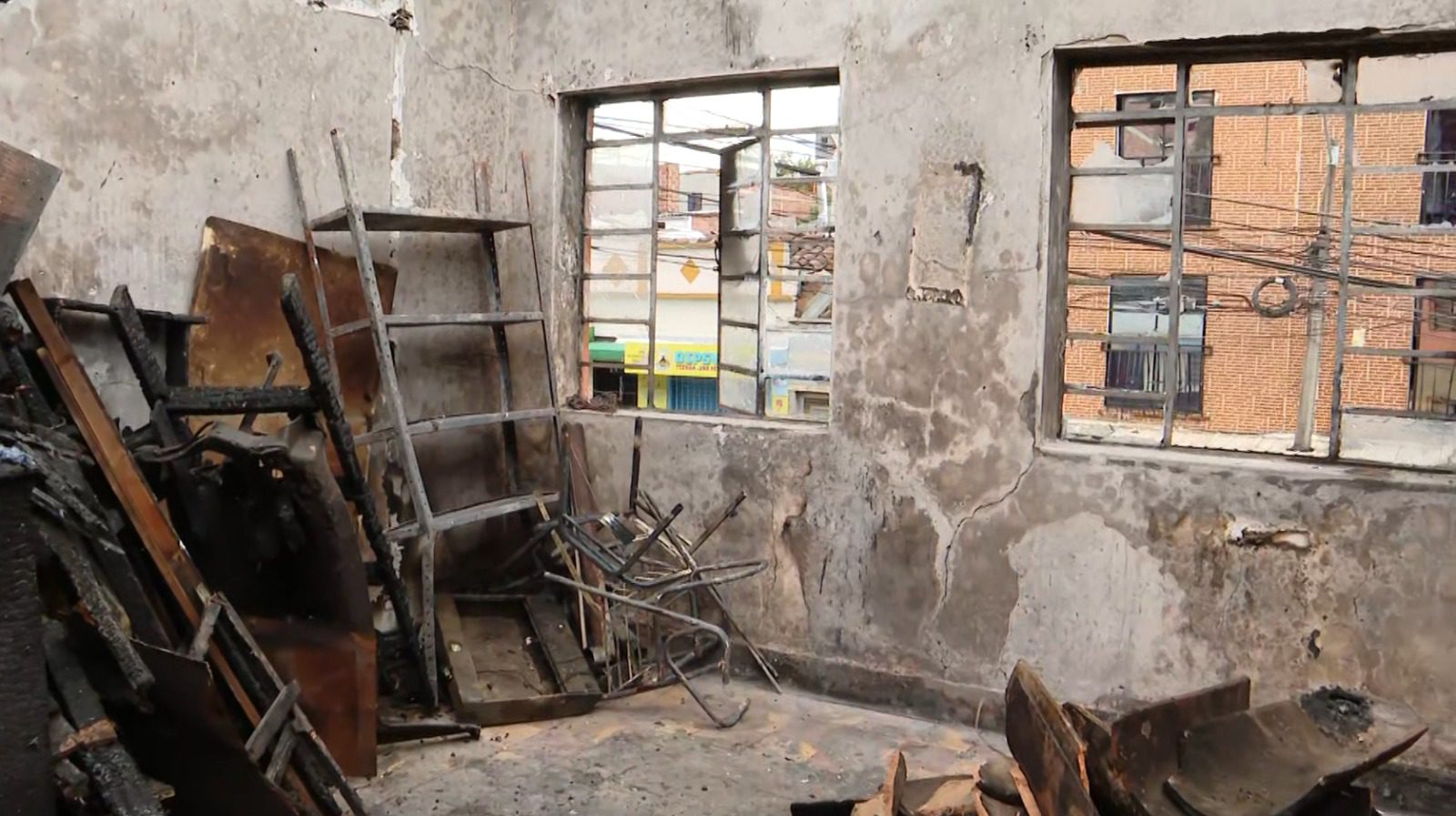 Incendio estructural en Aranjuez dejó tres viviendas afectadas