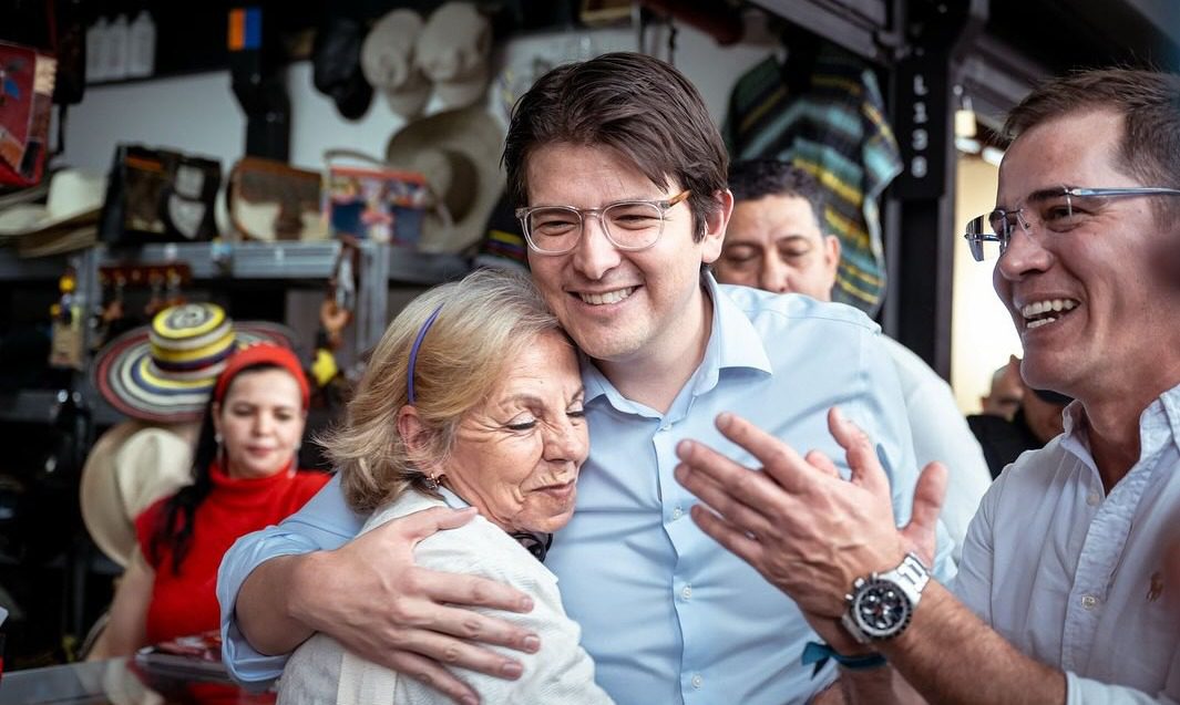 Sexto parte médico de Miguel Uribe indica que permanece estable