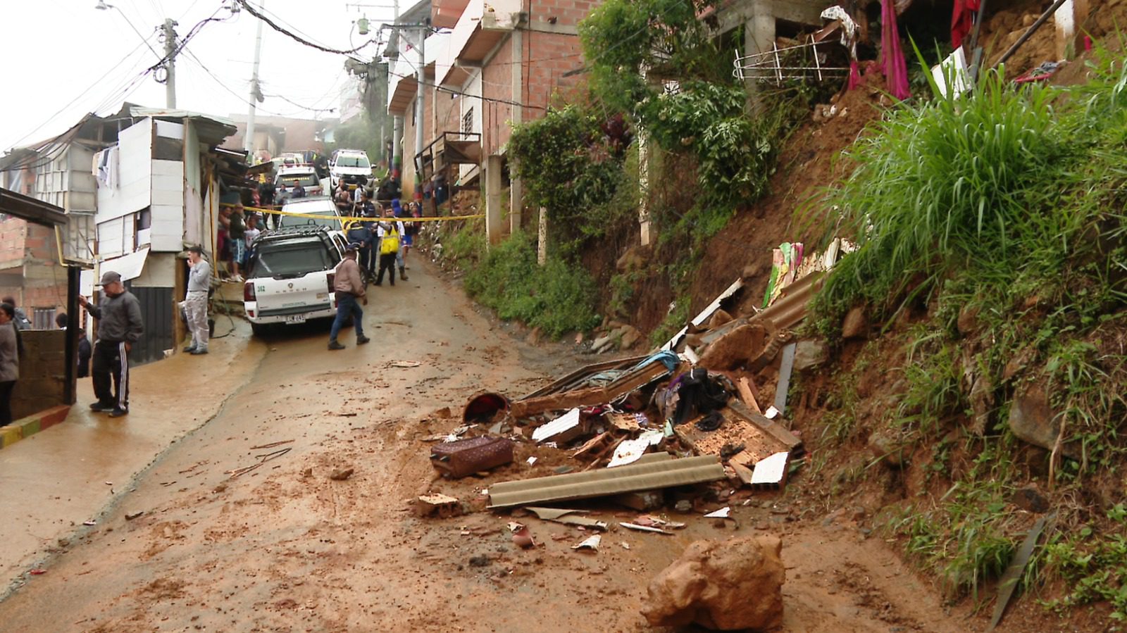 Más de 1.000 familias en Medellín han sido afectadas por las fuertes lluvias este año