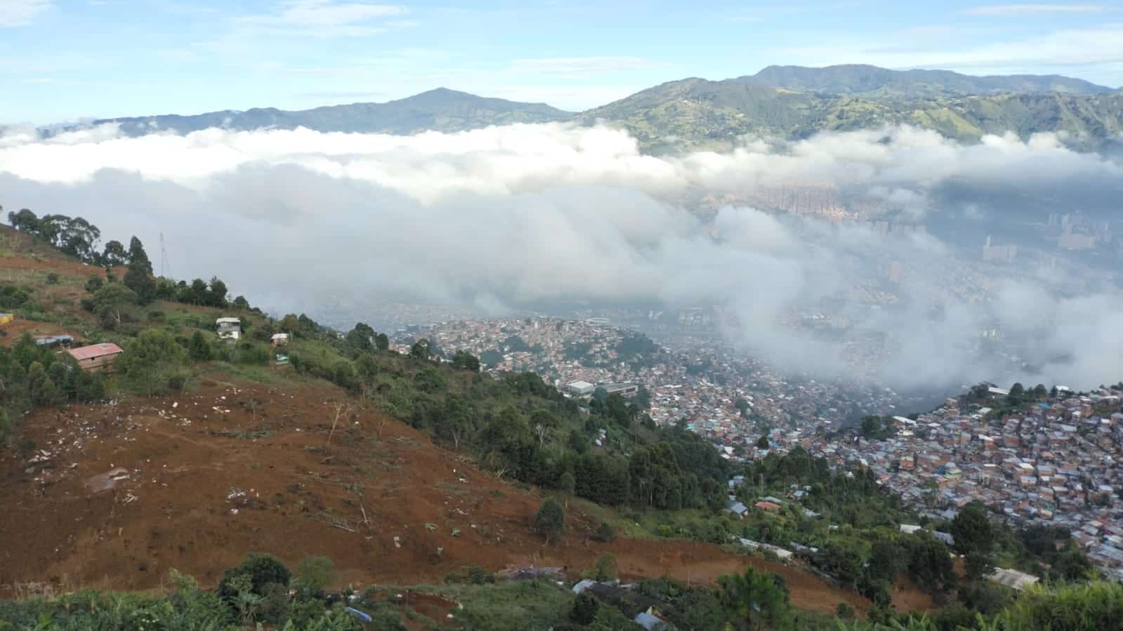 “Persiste un riesgo inminente, las personas deben evacuar”: director del DAGRAN