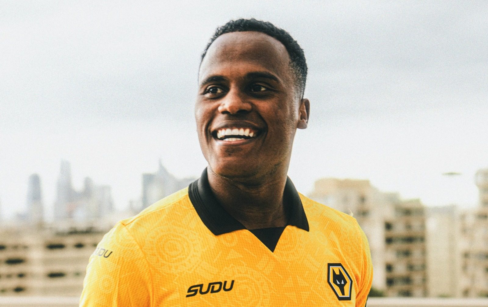 Destino Inglaterra: Jhon Arias fue presentado como nuevo jugador del Wolverhampton