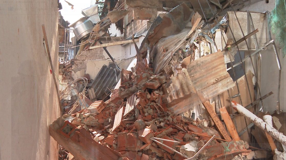 Avanza atención por caída de muro en Manila: este es el balance de afectaciones