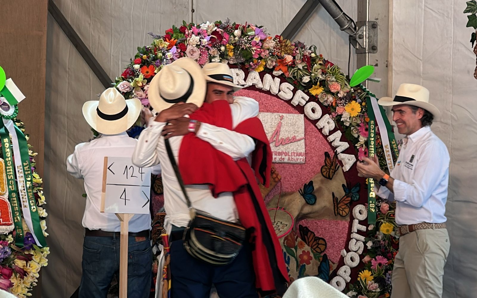 Unos tesos: vea los 5 ganadores del Desfile de Silleteros en la categoría Comercial