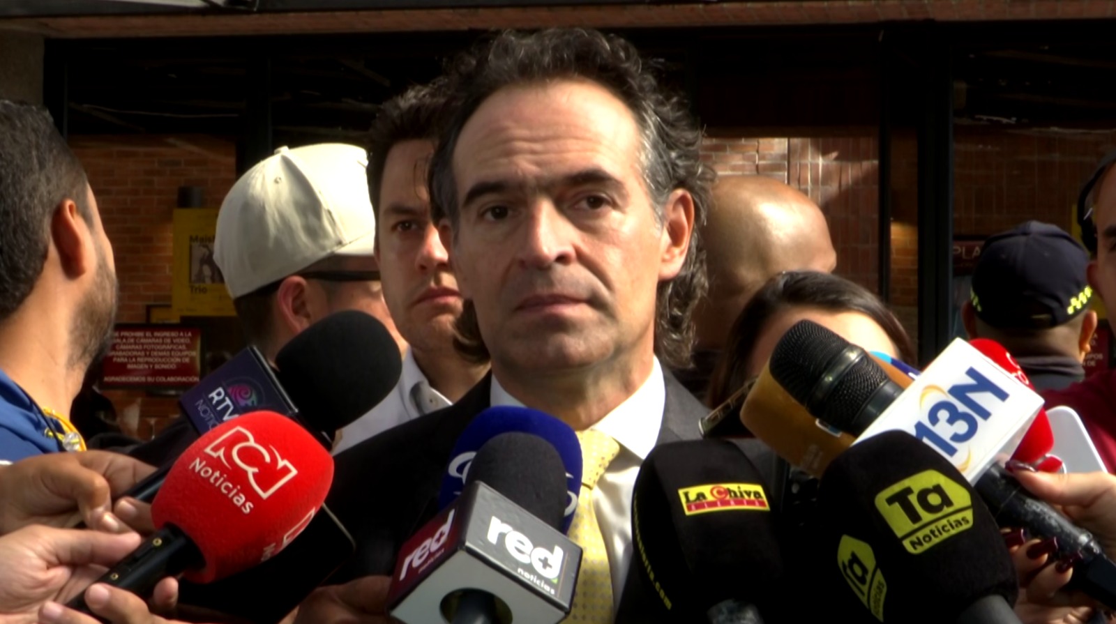 Autoridades de Antioquia se suman al luto por fallecimiento de Miguel Uribe