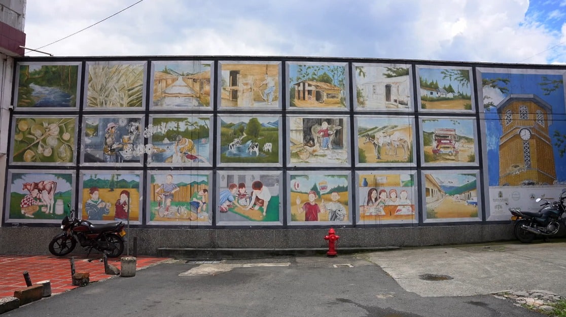 Mural en Cristo Rey cuenta la historia de Guayabal desde el color y el arte