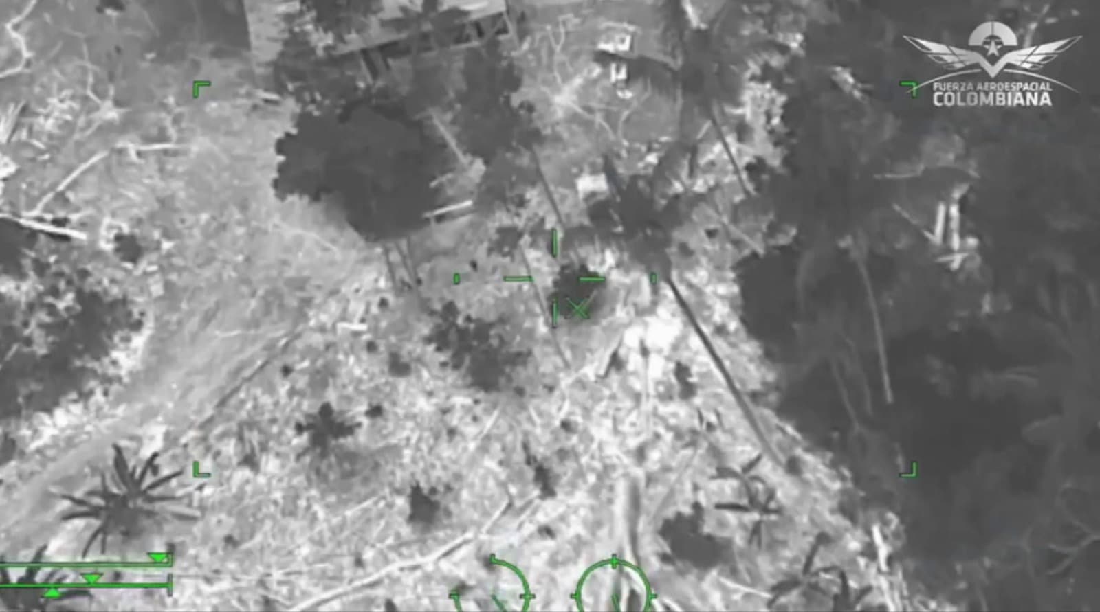 Fuerzas militares bombardearon campamento del Clan del Golfo en Zaragoza