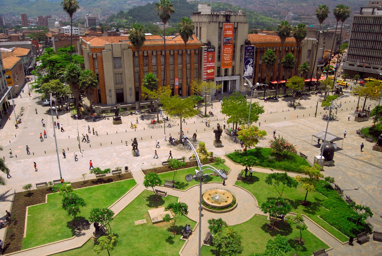 Turismo en Medellín creció el 12 % en el primer semestre de 2025