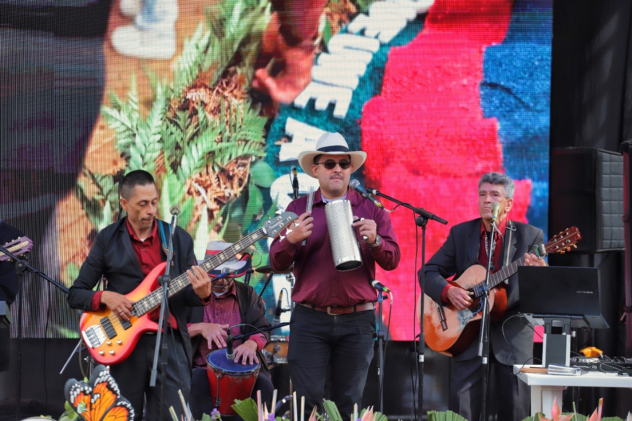 Balance positivo deja la Feria de las Flores tras de 10 días de eventos