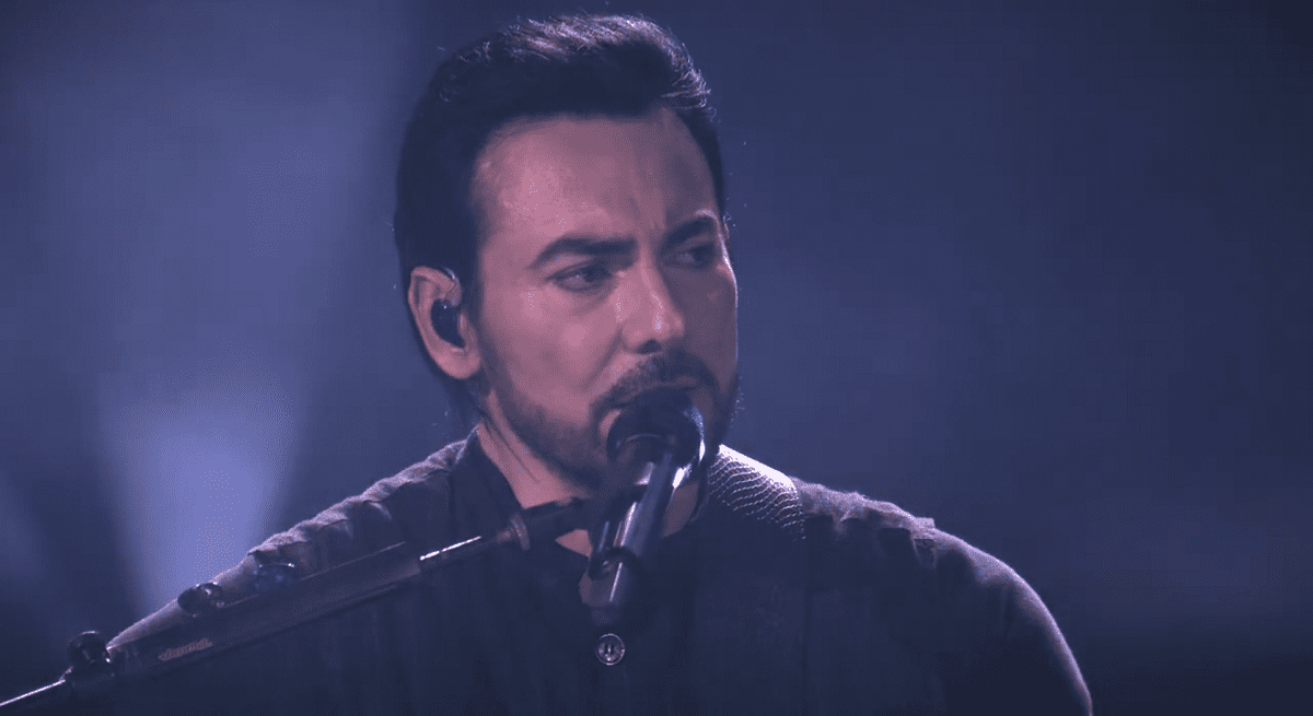 El cantante Beto Cuevas se presentará en Medellín