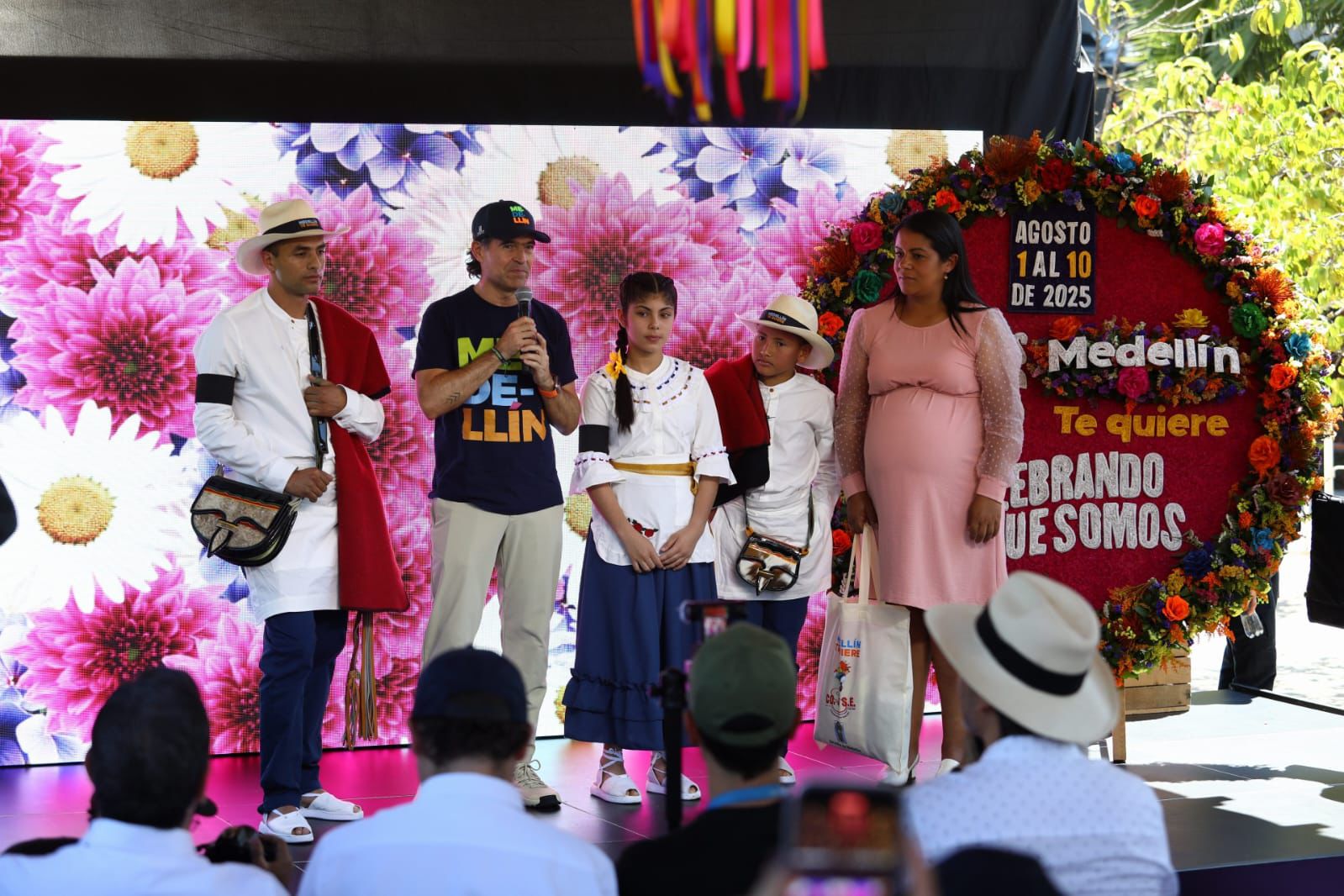 Medellín estima derrama económica de 100 mil millones de pesos por Feria de las Flores