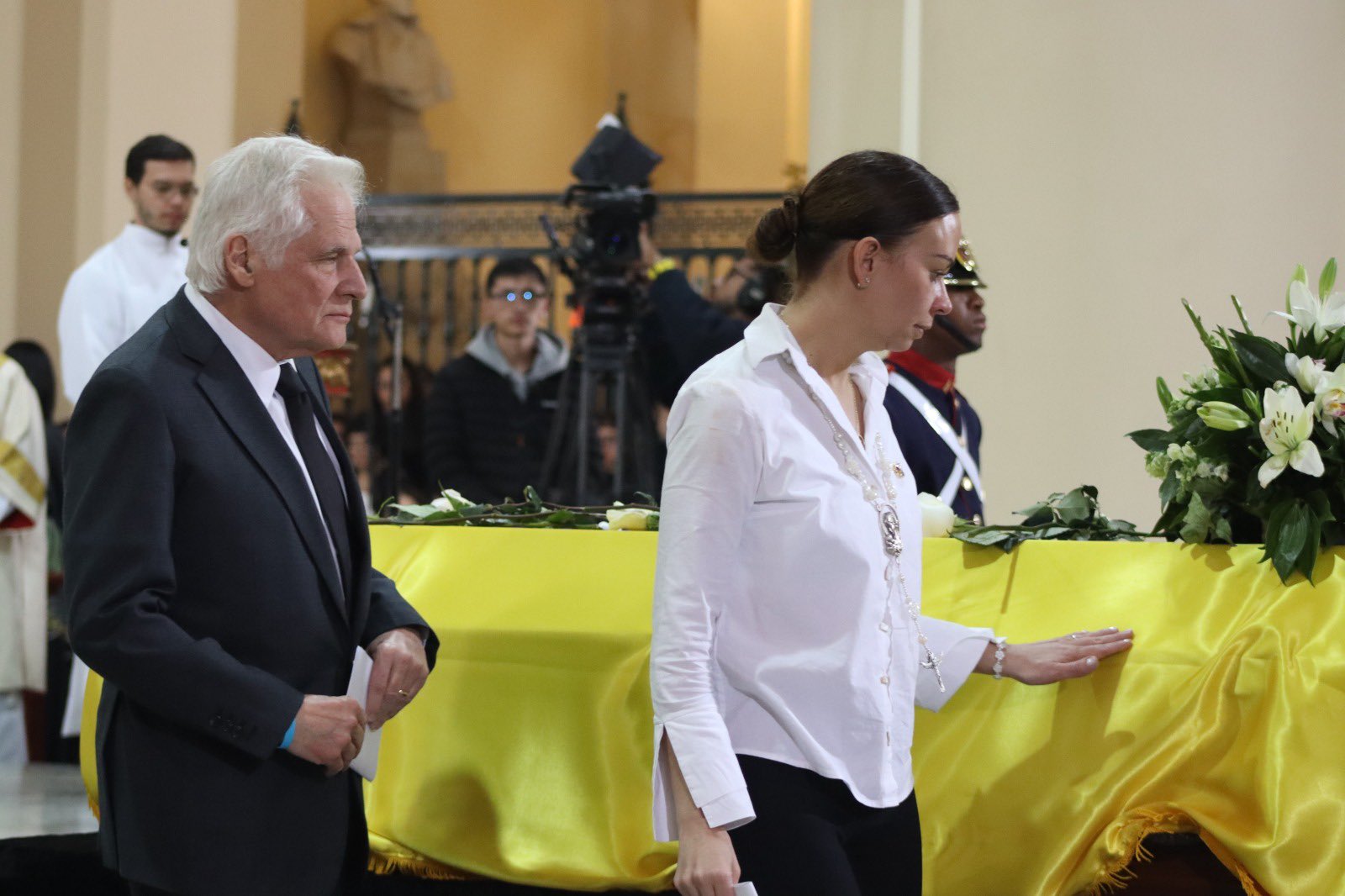 Miguel Uribe Londoño y su pedido para que tomen las banderas políticas de su hijo
