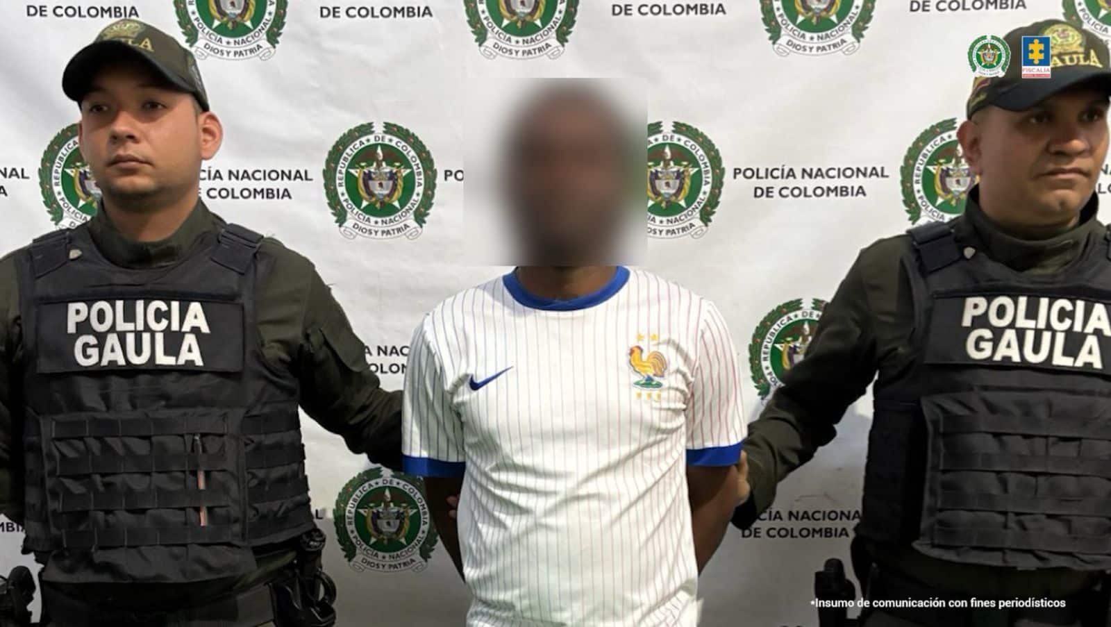 Docente habría exigido dinero y fotos íntimas a estudiante a cambio de buenas notas