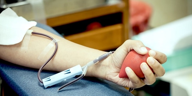 Preocupa la escasez de donantes de sangre en bancos de la ciudad por estas fechas