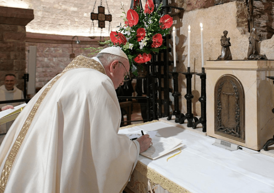 Así fue elegido Francisco, el primer papa latinoamericano