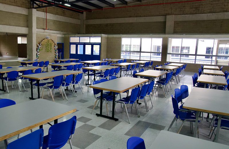 Con entrega de la Sección Escuela Diego María Gómez en Castilla se benefician 960 estudiantes