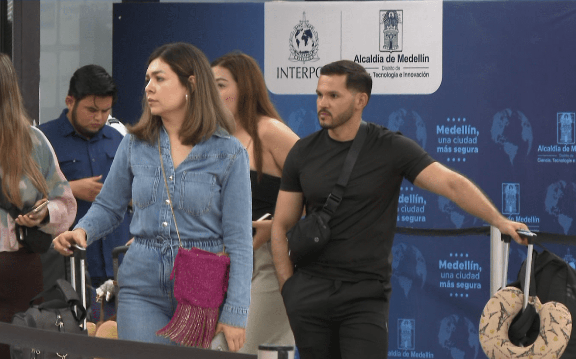 Filas de hasta 6 horas se están registrando en migración del aeropuerto José María Córdova
