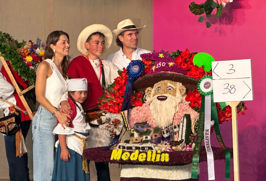 Vea a los cinco ganadores de la categoría junior del Desfile de Silleteros 2025