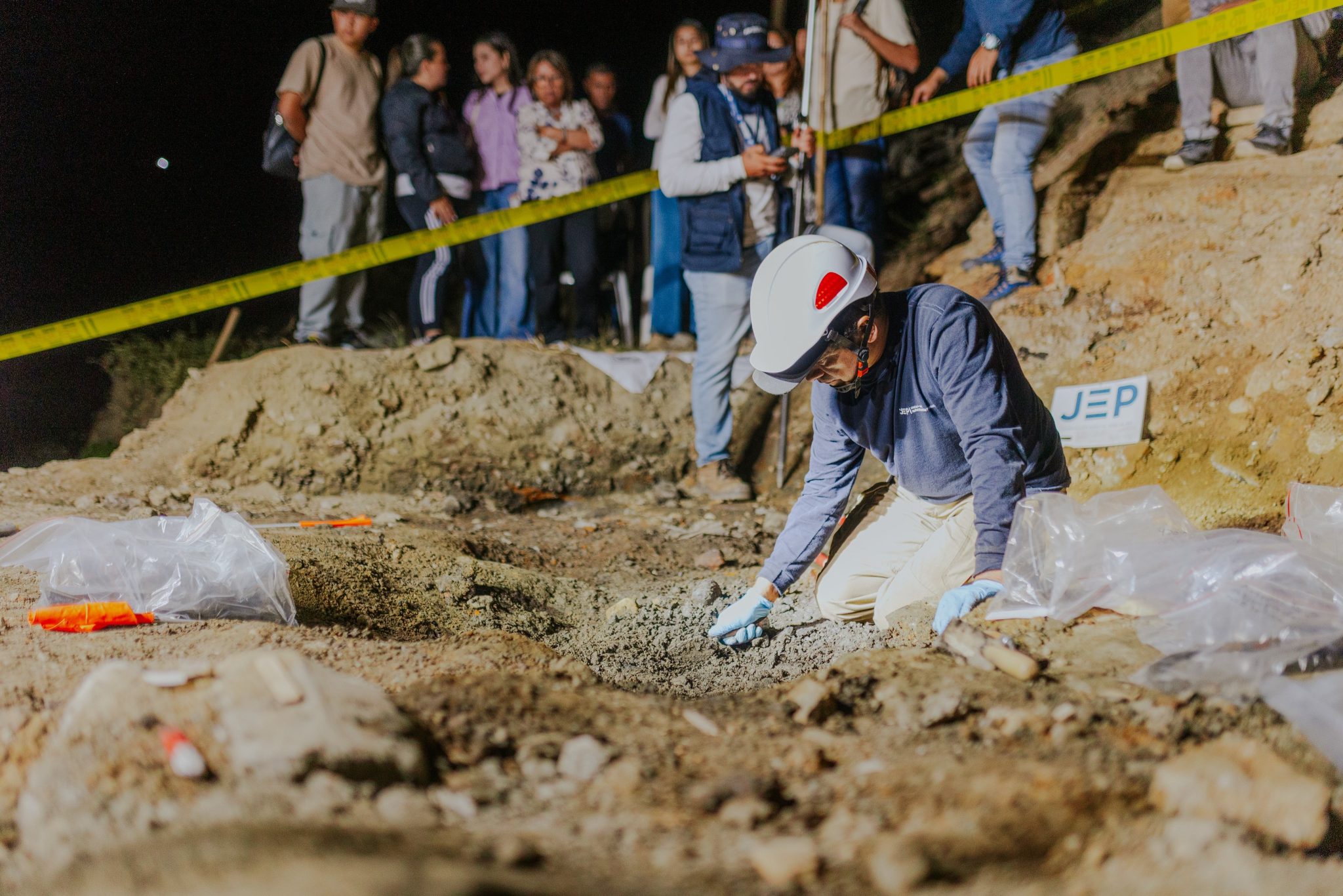 Hallan dos nuevos cuerpos en La Escombrera de víctimas de desaparición forzada