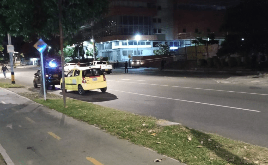 Revelan identidad del taxista asesinado dentro de su vehículo en Laureles 