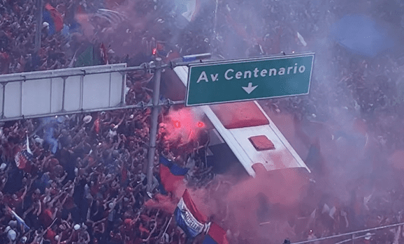 Locura poderosa: así fue la llegada de Medellín al Atanasio Girardot